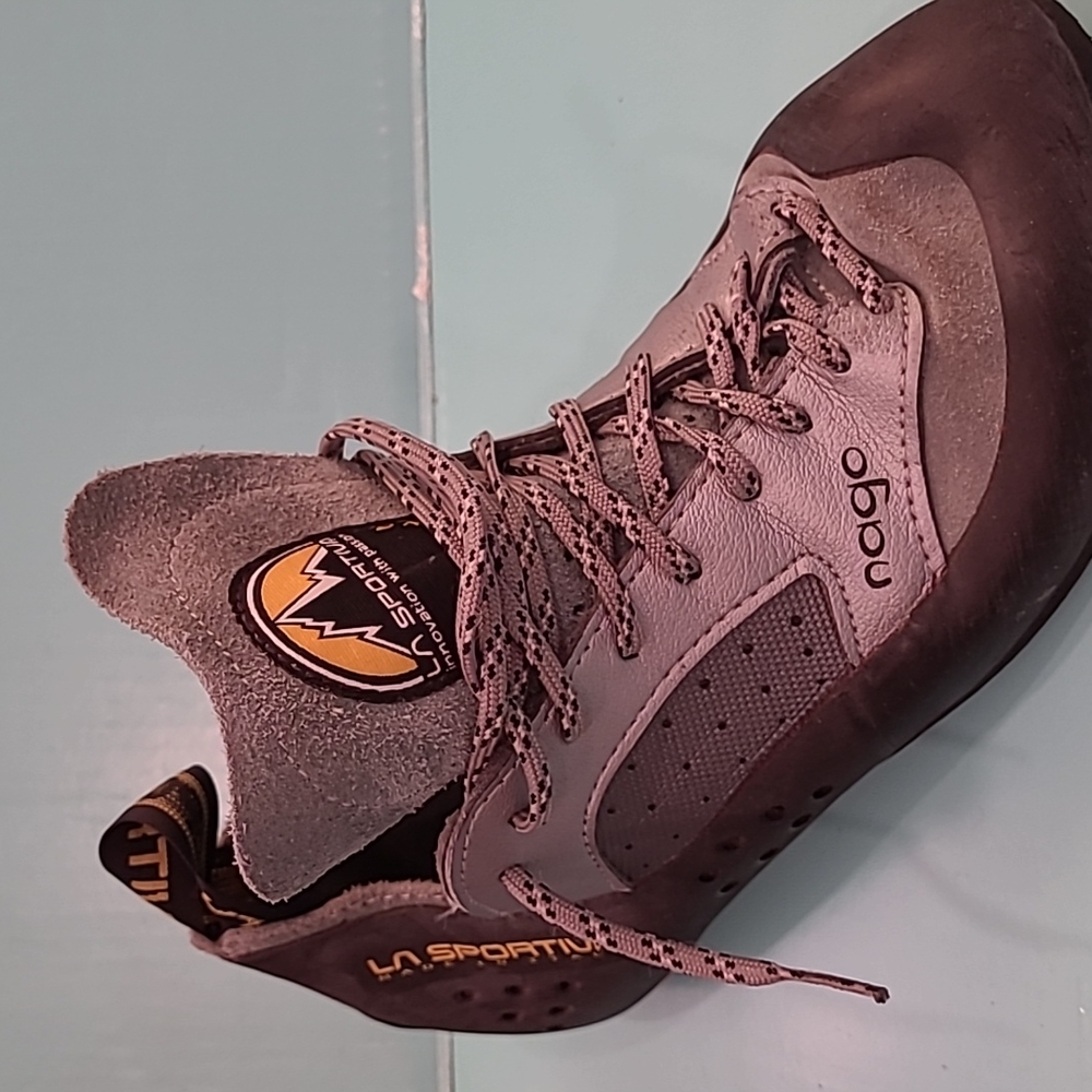 Rock Climbing Shoes, La Sportiva Nago, Women's 40